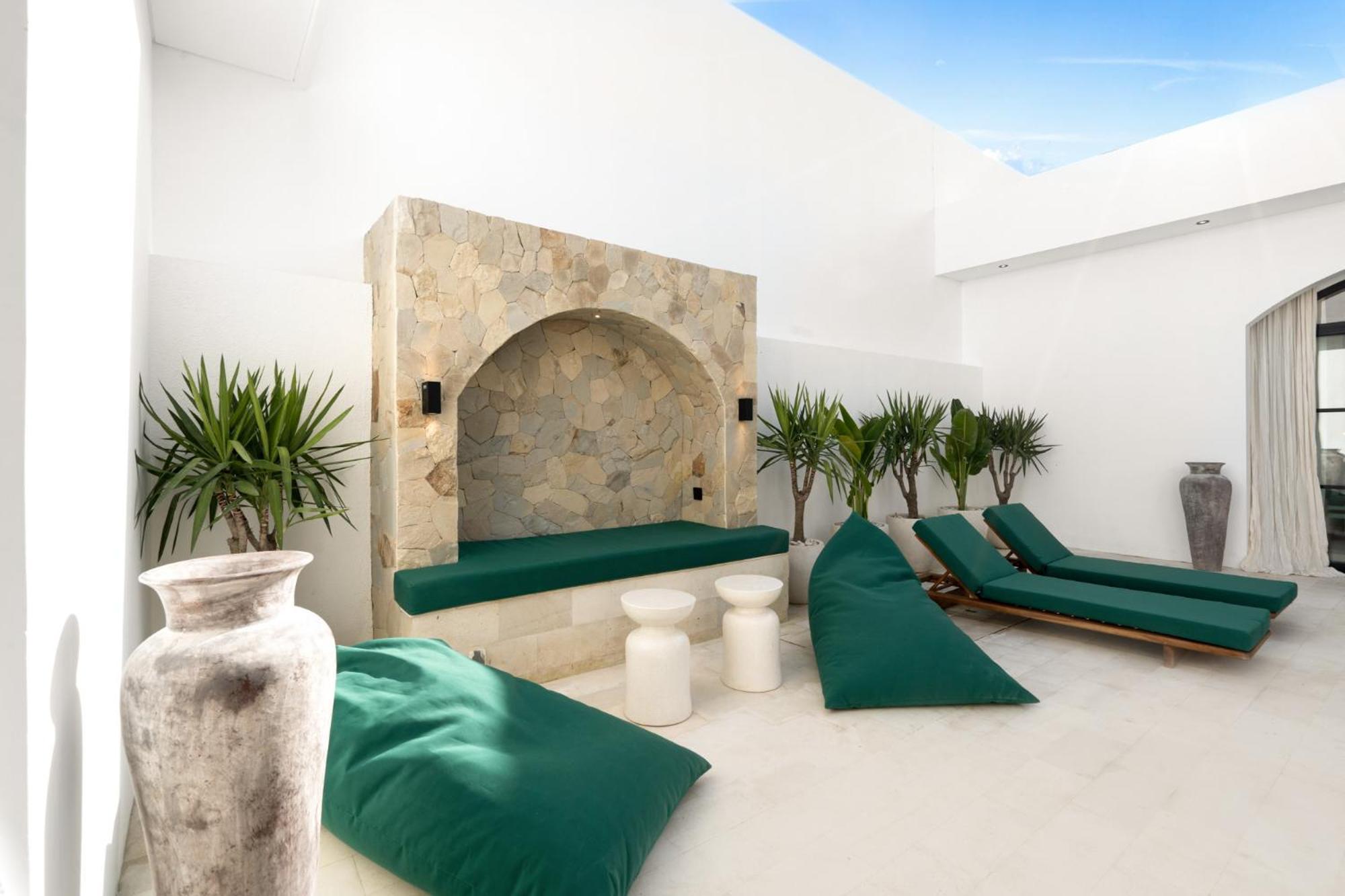 D'Palm Boutique Hotel - Uluwatu By Yolla Hospitality Exterior photo
